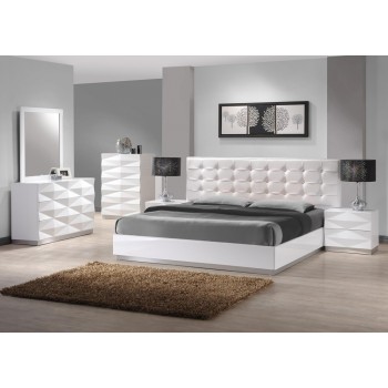 Verona Queen Size Bedroom Set by J&M Furniture
