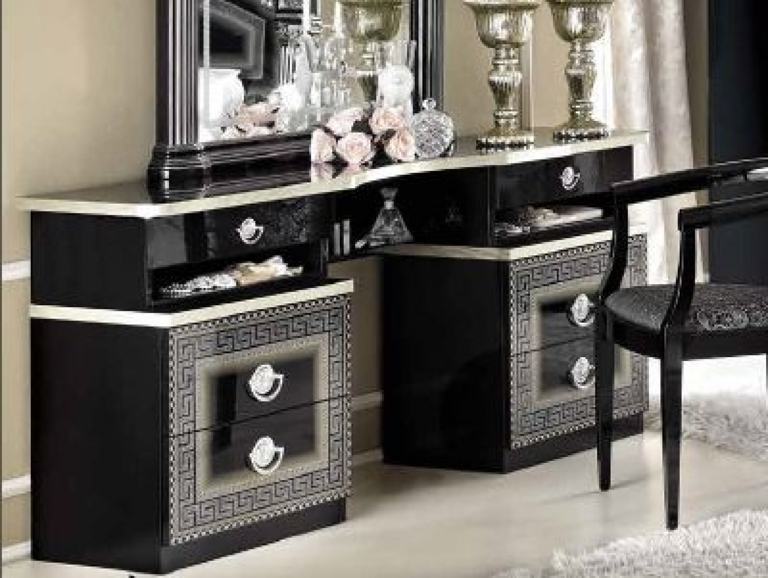 Aida Vanity Dresser Black Silver Buy Online At Best Price