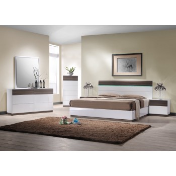 Sanremo B Queen Bed by J&M Furniture